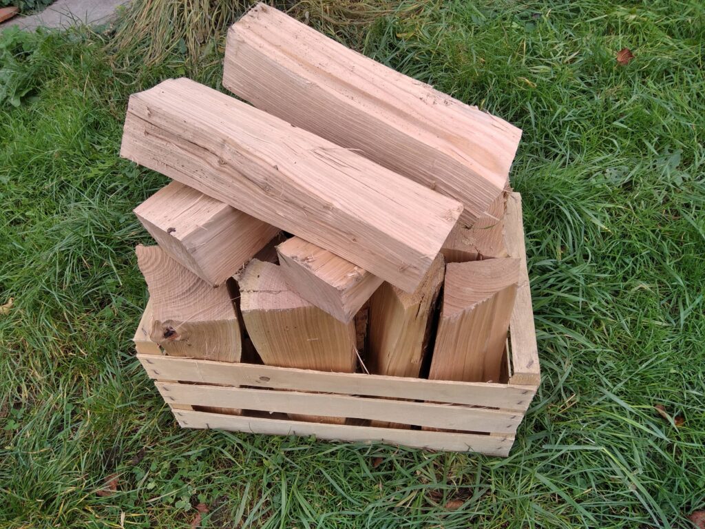 Dřevo na uzení ve variantě třešně